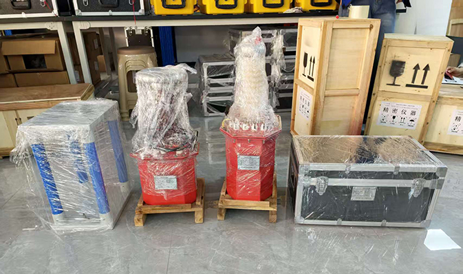 “精益求精，使命必達(dá)：雷科電力高標(biāo)準(zhǔn)完成串激工頻耐壓實(shí)驗(yàn)裝置發(fā)貨任務(wù)